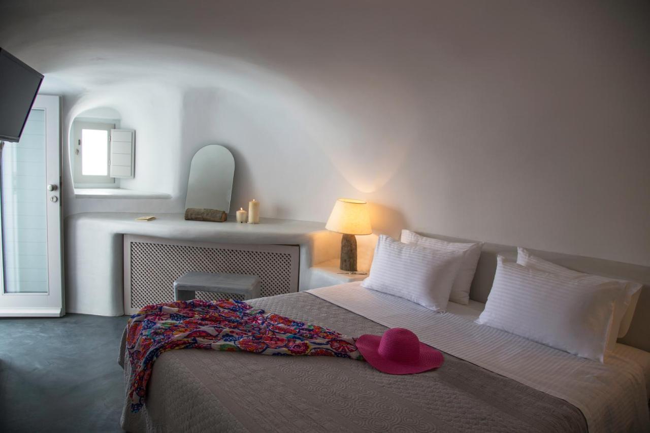 Deluxe Suite with Sea View